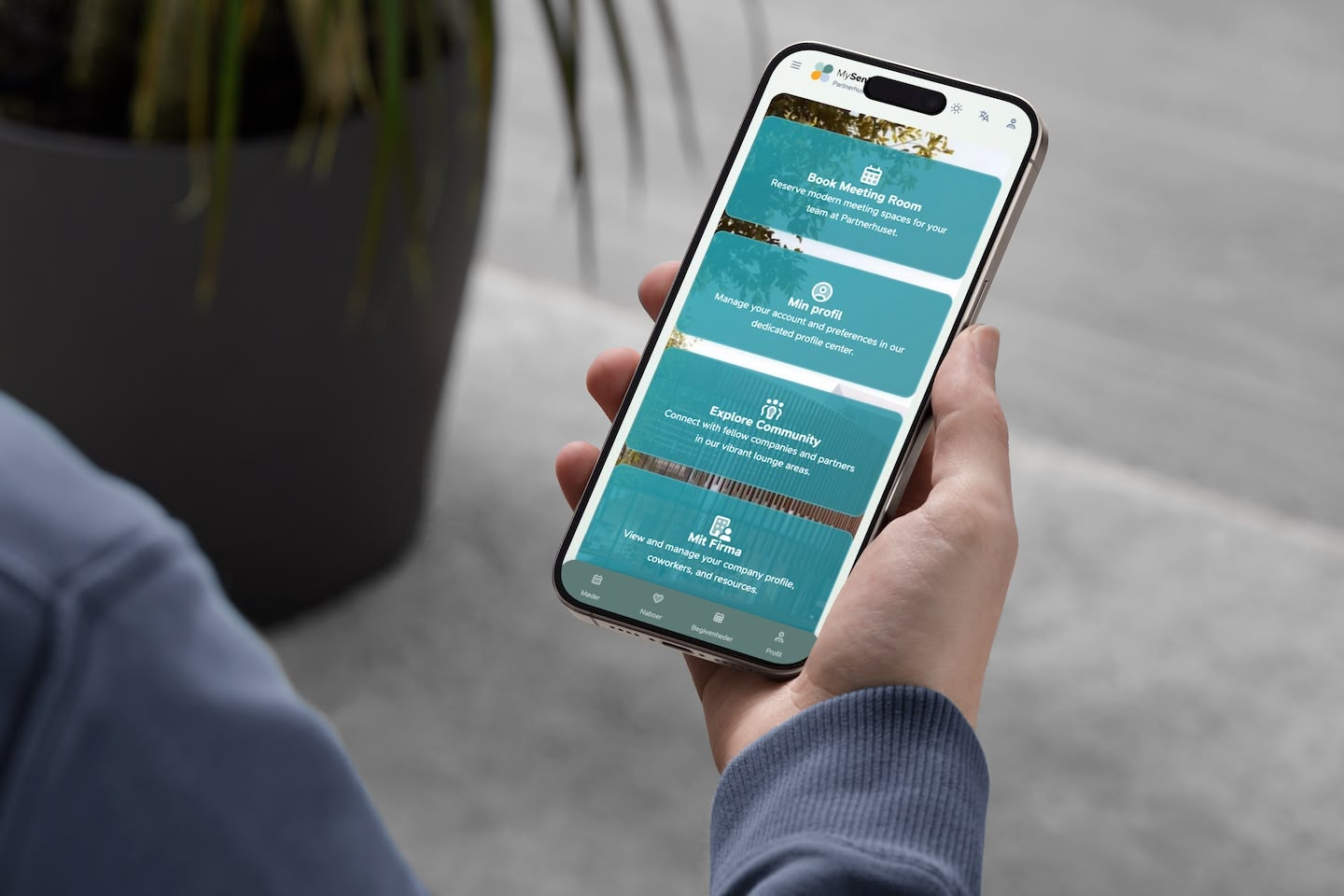 MySenbee mobile app on iPhone